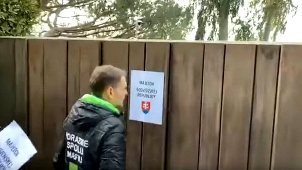 Igor Matovic posted a video in January outside a French villa, showing him putting up a poster that read: "Property of the Slovak Republic"
