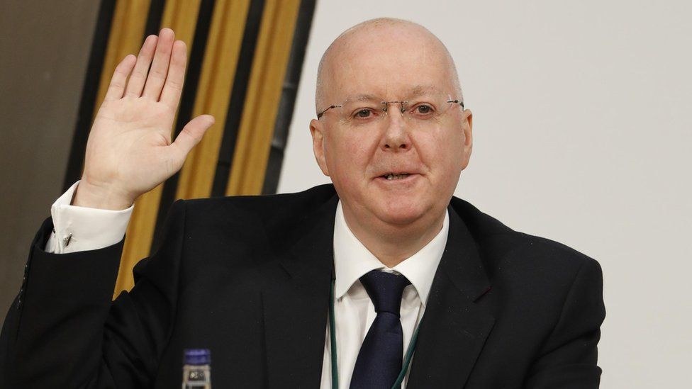 SNP chief denies 'plotting downfall' of Alex Salmond - BBC News