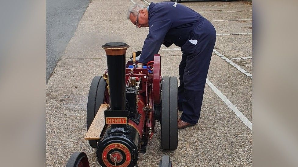 Michael Oakman with his steam traction engine
