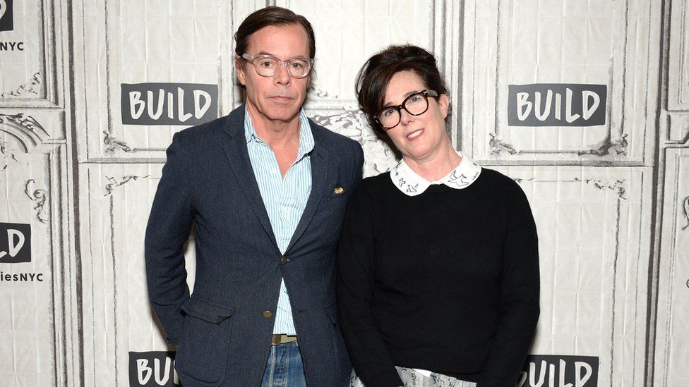 Kate Spade's father dies night before designer's funeral - BBC News