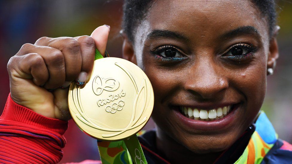 Rio Olympics 2016 Simone Biles dominates to win allaround gold BBC
