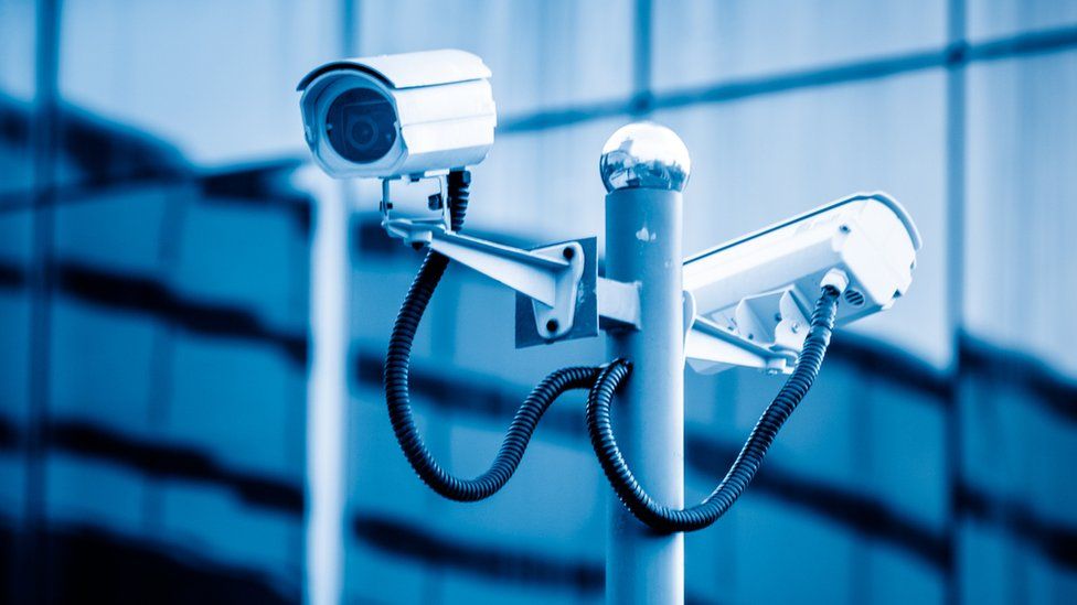 UK spy agencies broke privacy rules says tribunal - BBC News