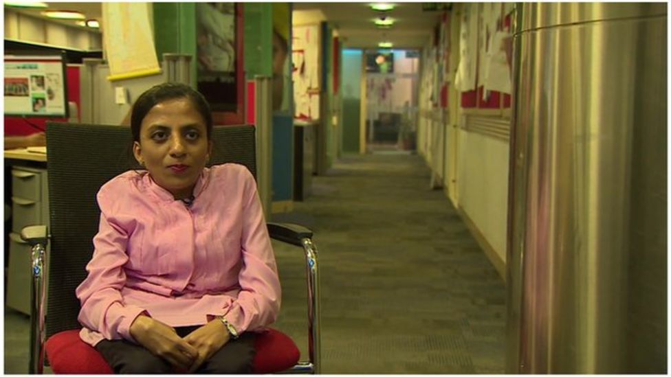 The Indian couple who swear by blind love - BBC News