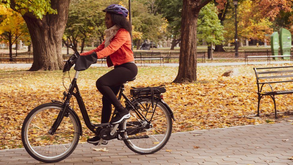 A user of Zygg-bikes in Toronto