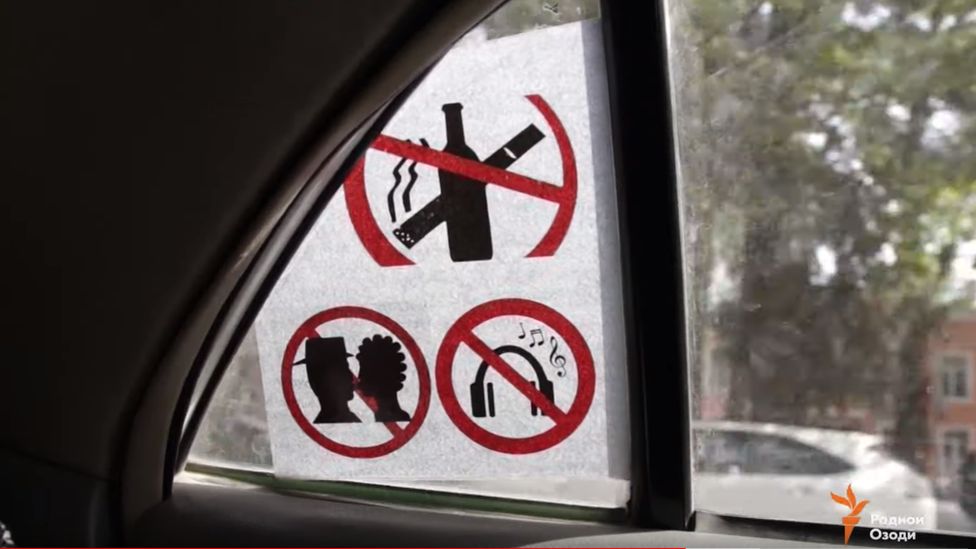 Tajik taxis ban public shows of affection, October 2019
