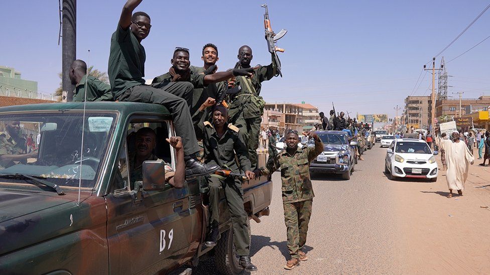 Sudan army soldiers pictured in Omdurman
