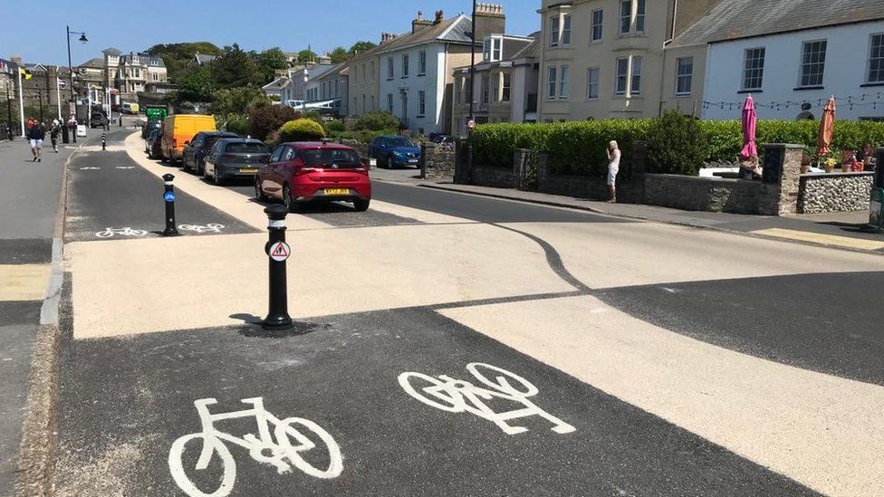 North Somerset Council promises Clevedon road review