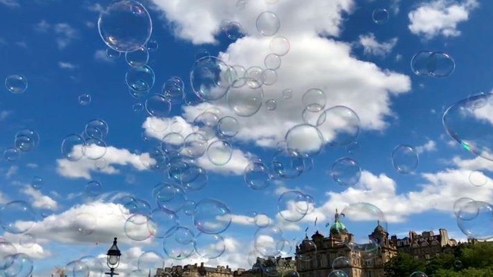 Edinburgh bubbles