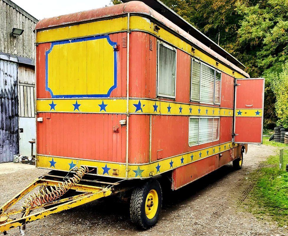 Old circus wagon