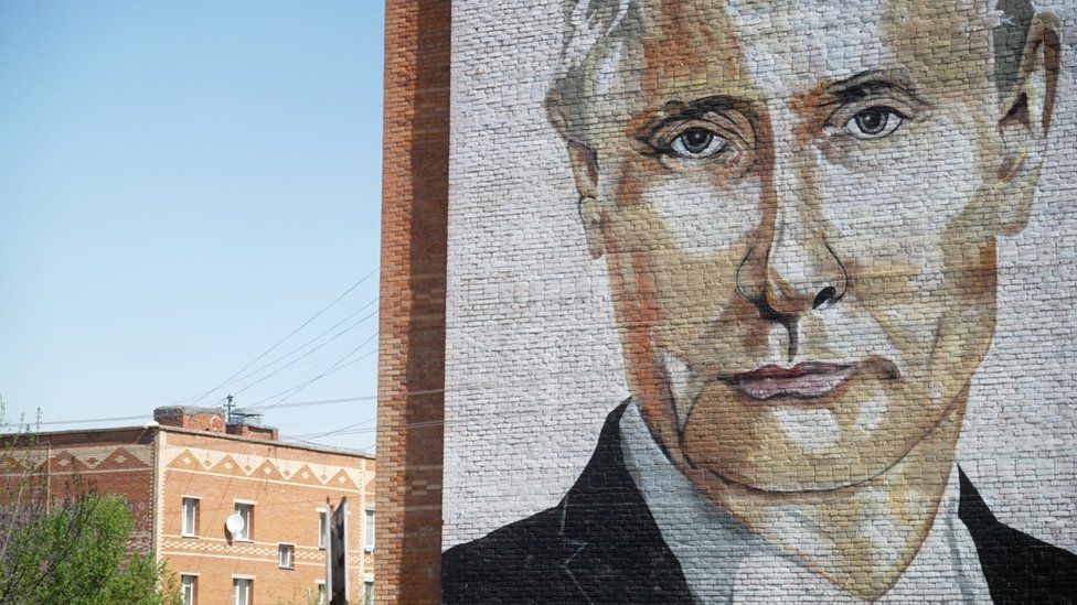 A mural of Vladimir Putin in the town of Kashira, 70 miles from Moscow