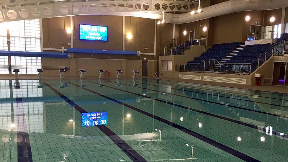 Dumfries leisure centre with 'unique' failings ready to reopen BBC News