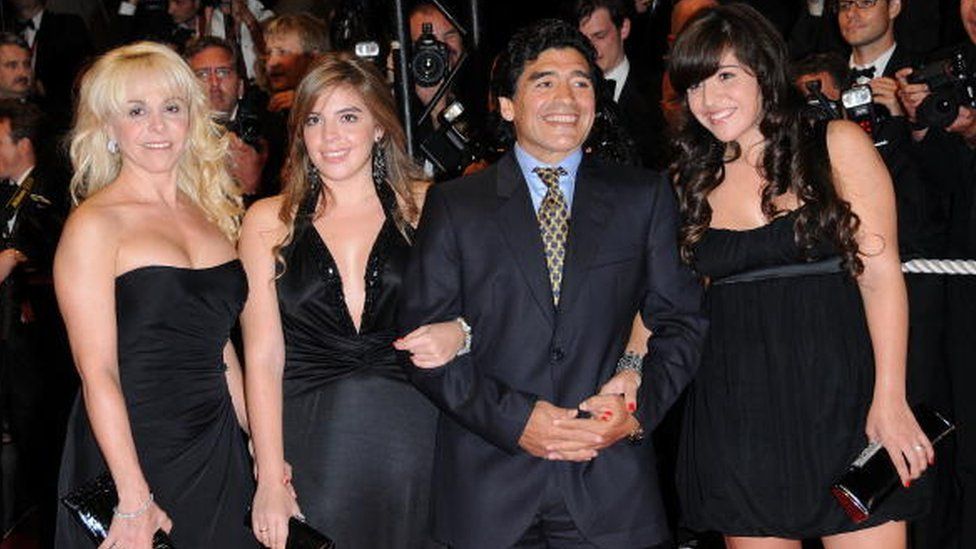 Maradona with his former wife Claudia Villafane (L) and daughters at Cannes film festival in 2008