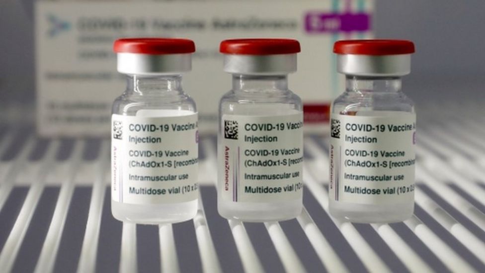 Covid-19: UK rejects 'completely false' EU vaccine export ban claim