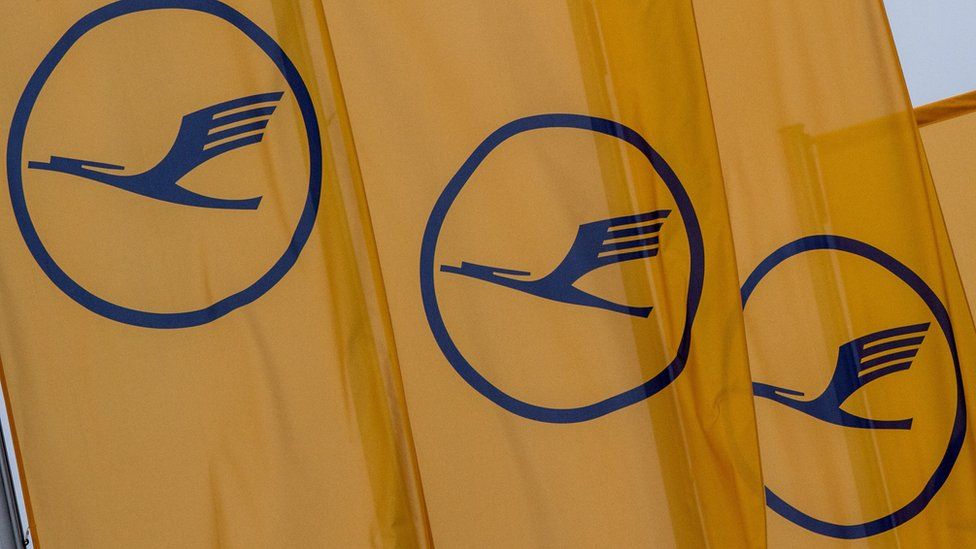 Lufthansa flags