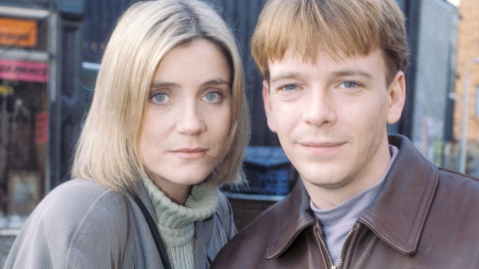 Michelle Collins as Cindy and Adam Woodyatt as Ian Beale, in Eastenders 1994.