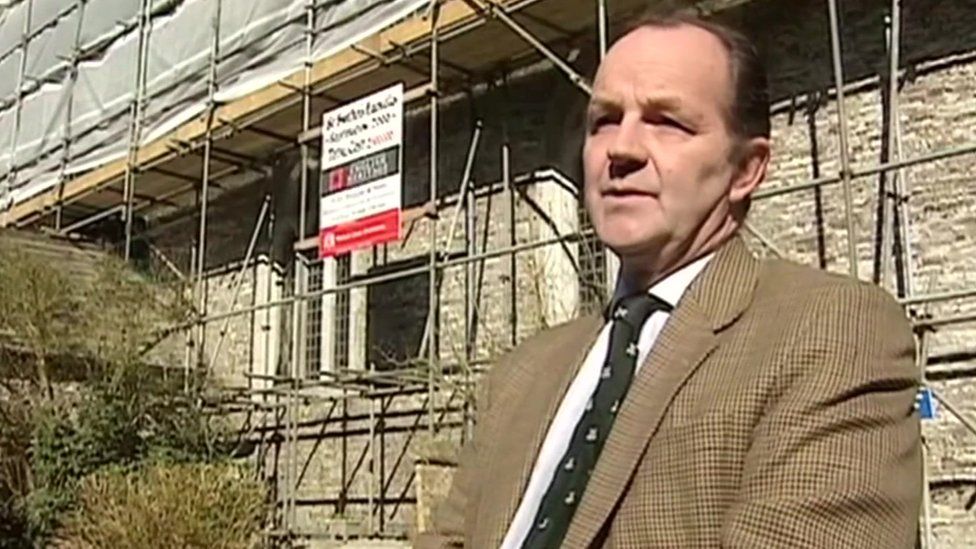 Former Cornwall preacher Jeremy Dowling 'assaulted boy' BBC News