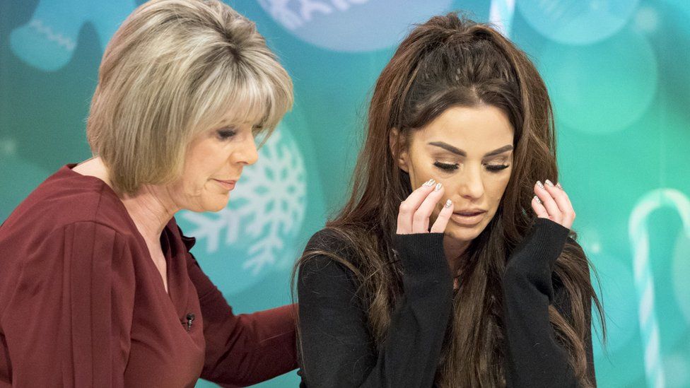 Katie Price Breaks Down Over What Could Be Last Christmas With Her Mum Bbc News