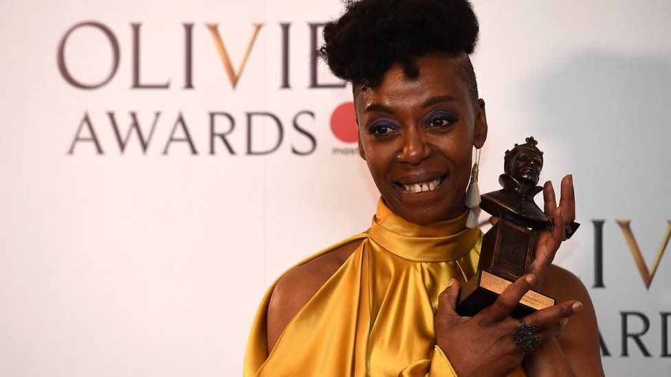 Noma poses with her Olivier Award