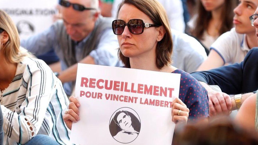 A vigil is held in support of French quadriplegic Vincent Lambert in Paris, 11 July 2019
