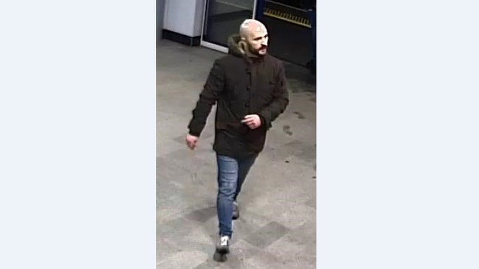 Cctv Appeal After Train Conductor Assault In Edinburgh Bbc News