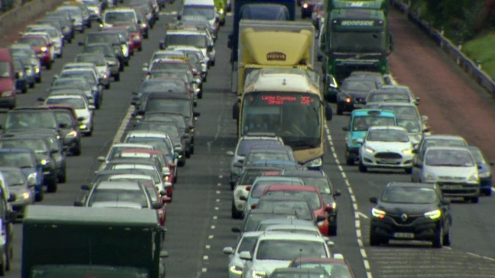 M2 Major traffic delays leaving Belfast due to multi vehicle