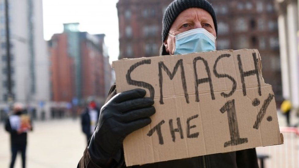 Protest in Manchester, over the proposed 1% pay rise for NHS workers from the government.