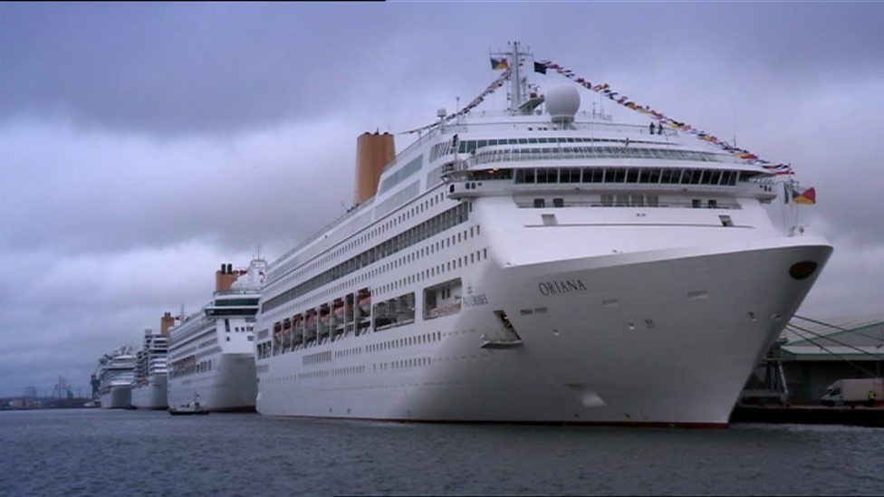 Cockroaches And Hazardous Food Found On P O Cruise Ships Bbc News
