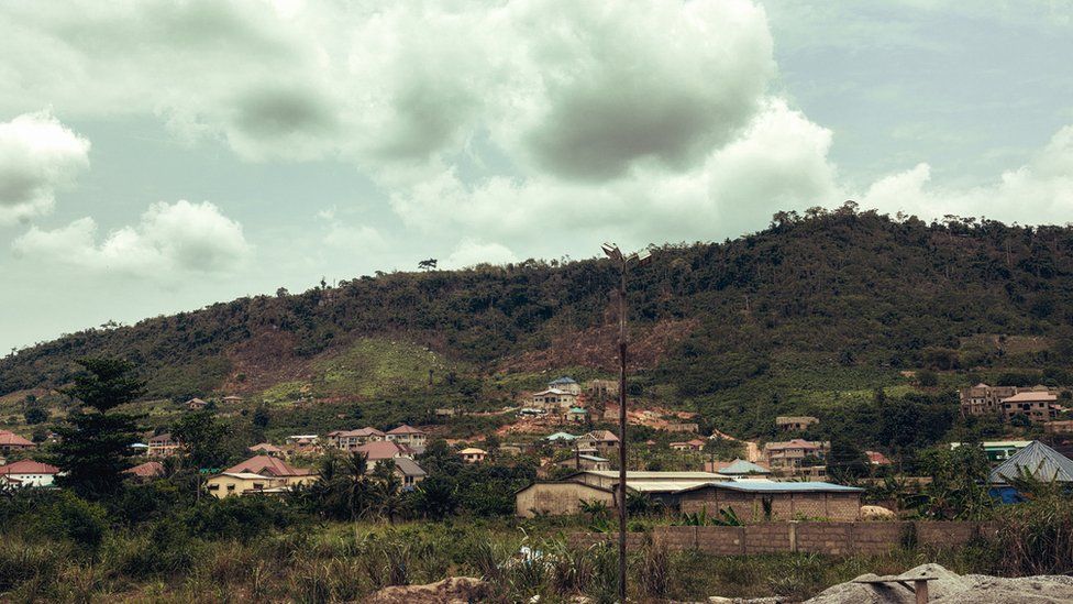 A view of a hillside town in Kumasi, Ghana