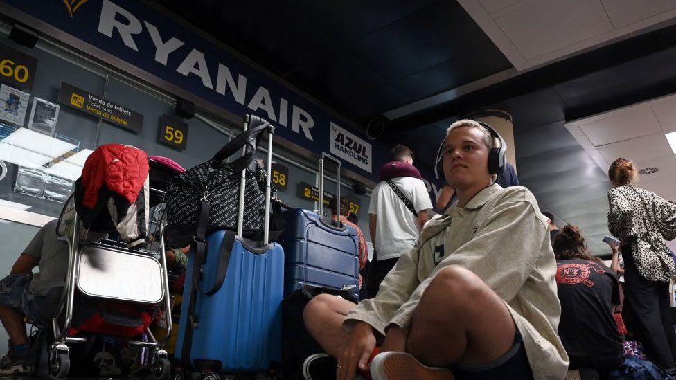 Ryanair desk in Spain