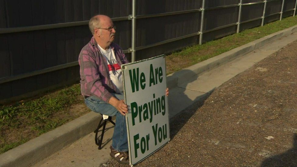 Protester outside abortion clinic in Mississippi