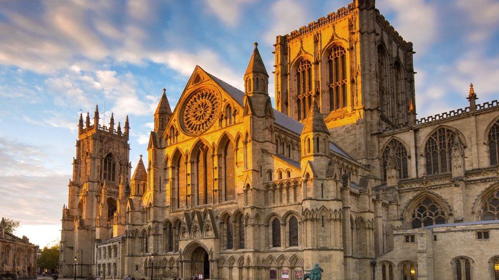 York Minster: Heritage craft skills campus approved - BBC News