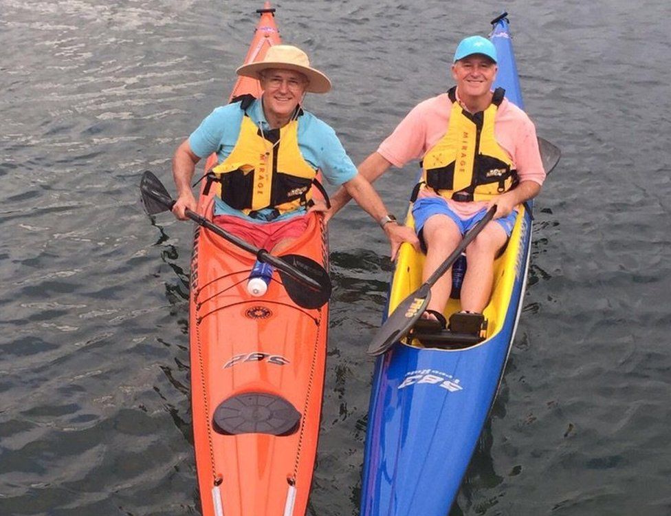 Malcolm Turnbull and John Key in kayaks in Sydney (Feb 2016)