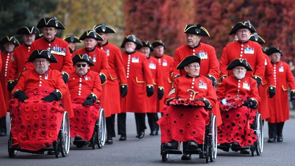 Veterans from the Chelsea Pensioners at the Cenotaph