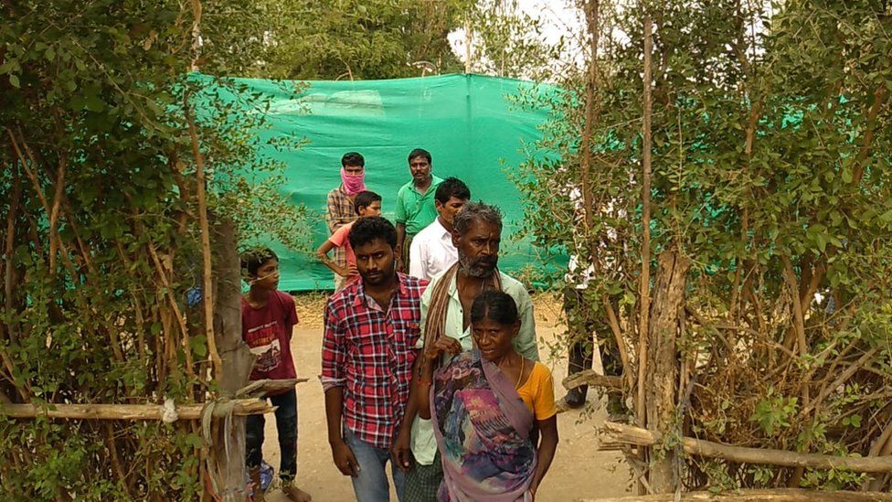 R Venkateshwarlu with his family