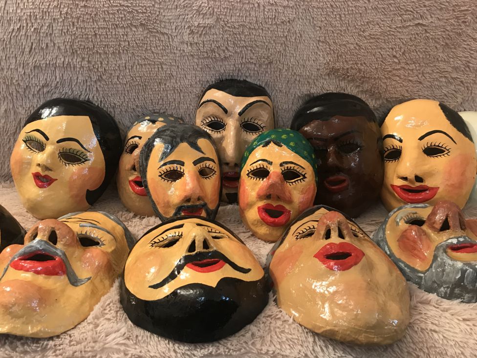 маски