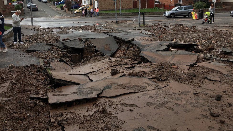 Nottingham street severely damaged by burst water pipe BBC News
