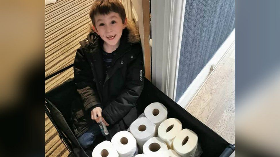 Jimmy-Dean Hudson with toilet roll