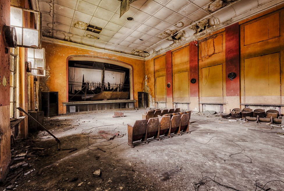 Abandoned cinema or theatre