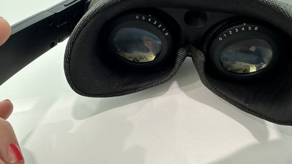 vision correction inside the HTC Vive XR Elite headset