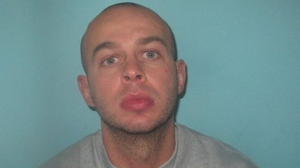 Search For HMP Wandsworth Prisoner Released By Mistake BBC News    84410484 84410478 