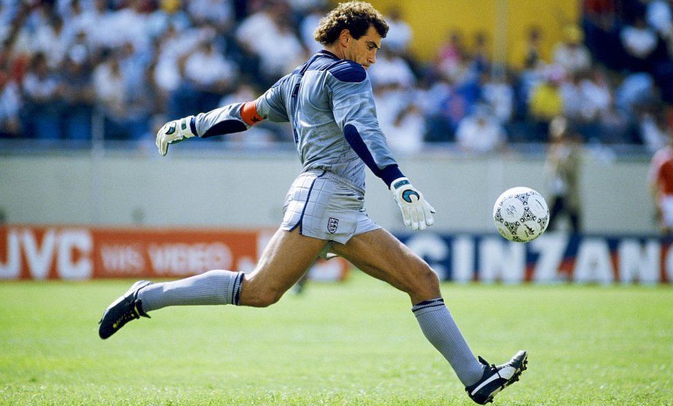 England goalkeeper Peter Shilton in action during the FIFA 1986 World Cup group match between England and Poland on June 11, 1986 in Monterrey, Mexico.