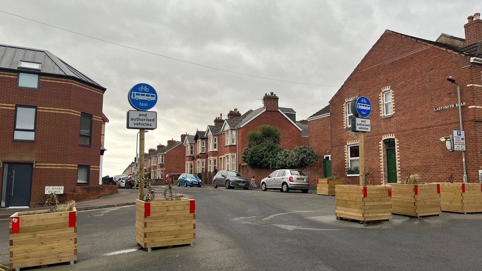 Planters on Ladysmith Road, Exeter