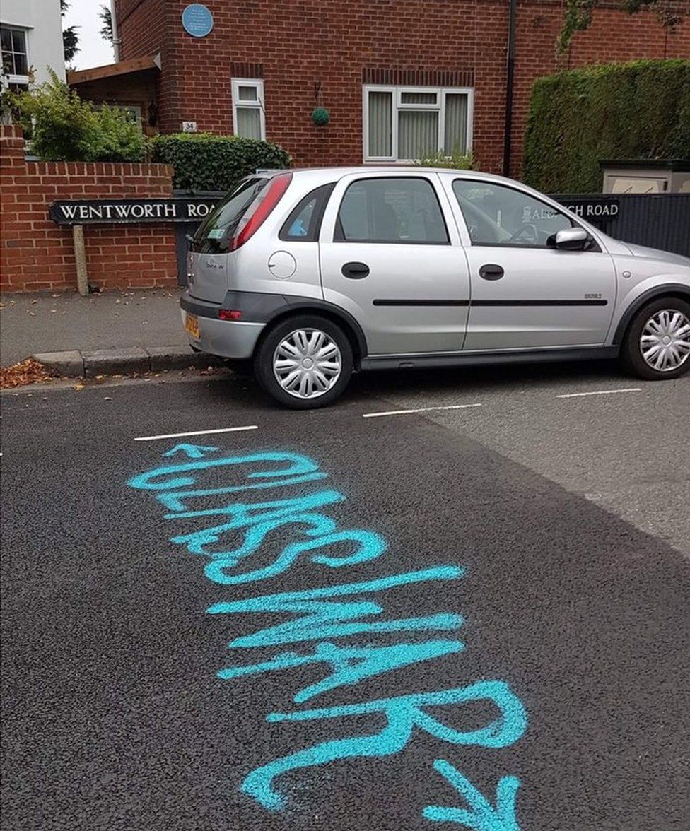 Graffiti at site of old Cutteslowe Wall