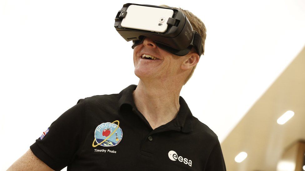 Tim Peake using Space Decent VR