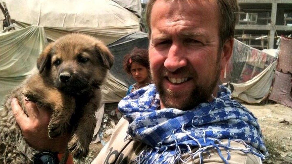 Ex-marine: I'm not leaving Kabul without my animal rescue staff - BBC News