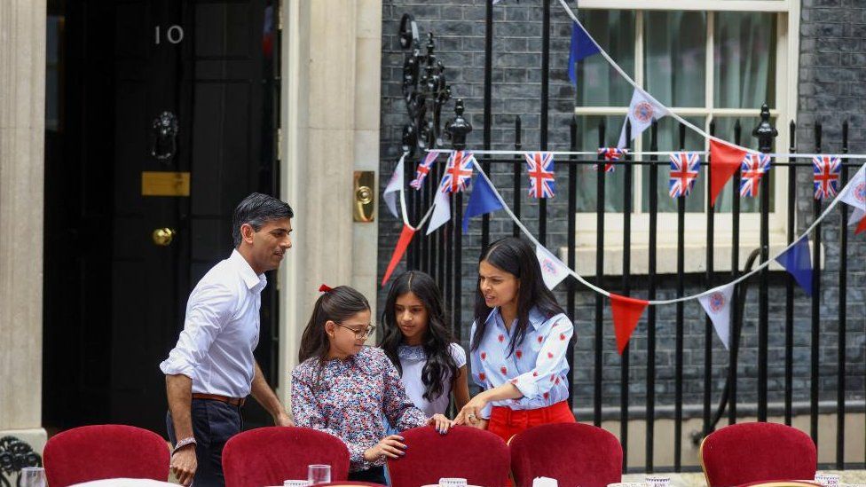 Prime Minister Rishi Sunak, his wife Akshata Murty and daughters Anoushka and Krishna, are all set for the Big Lunch event in Downing Street