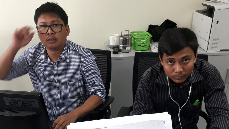 Reuters journalists Wa Lone (L) and Kyaw Soe Oo, who are based in Myanmar, pose for a picture at the Reuters office in Yangon, Myanmar 11 December 017