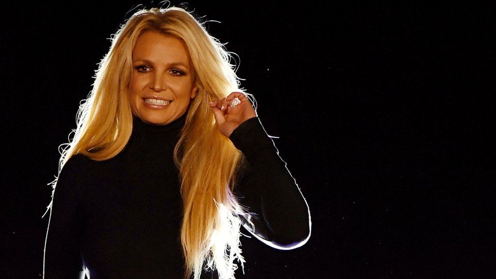 Britney Spears Officially Requests New Conservator To Replace Her Father Bbc News