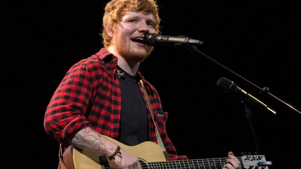 Ed Sheeran announces 2018 stadium tour - BBC News