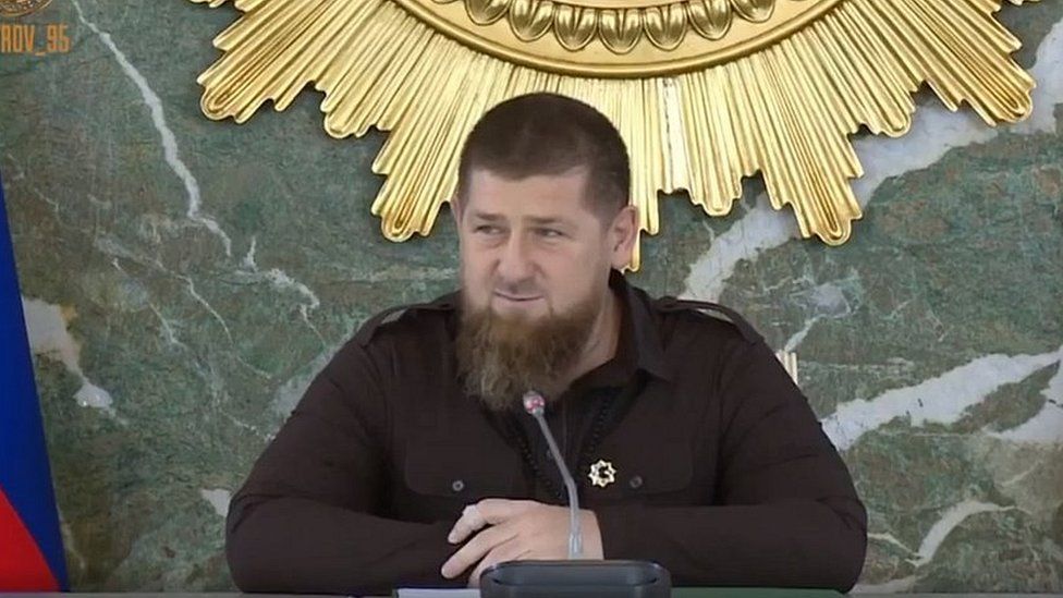 Ramzan Kadyrov chairing government meeting
